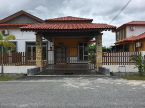  Homestay Kak Maz  Мелака